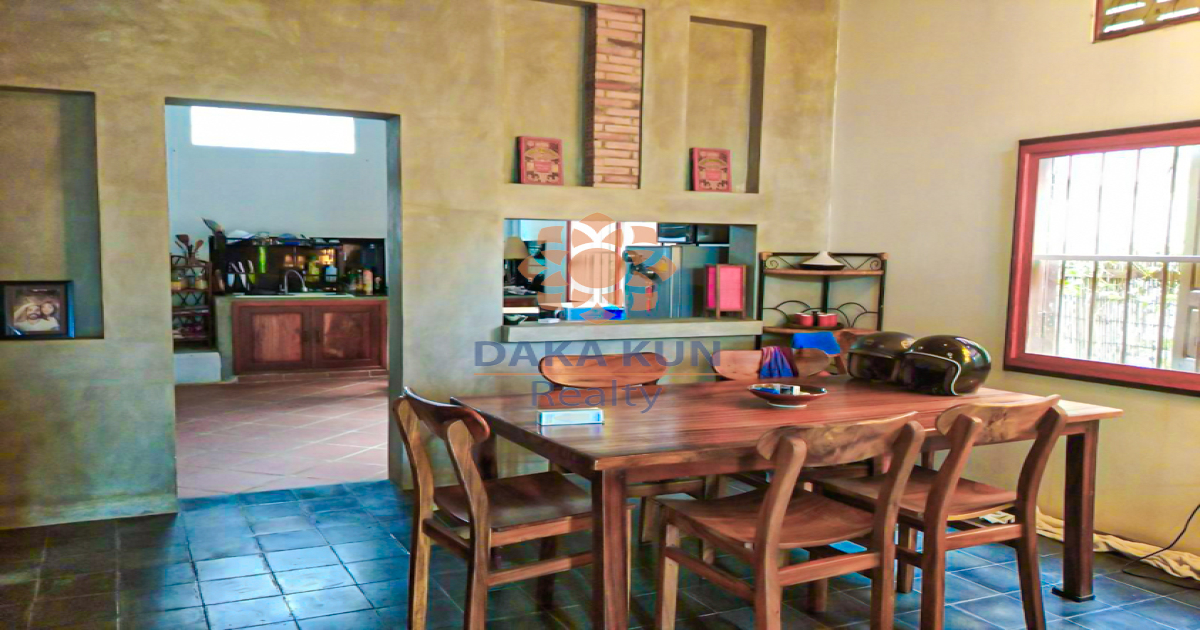 3 Bedrooms House for Rent in Siem Reap City-Sala Kamruek
